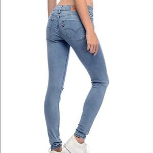 LEVI’S Super Skinny Jeans